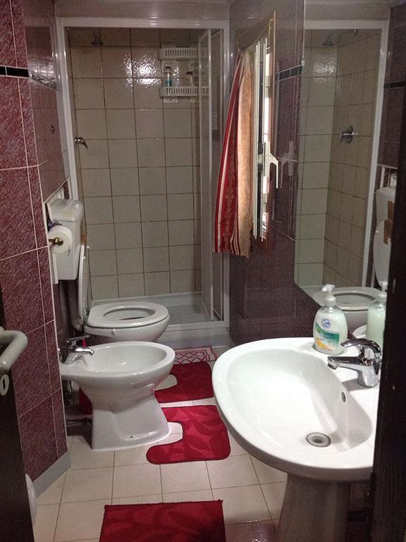 Termini Accommodation Rome Buitenkant foto